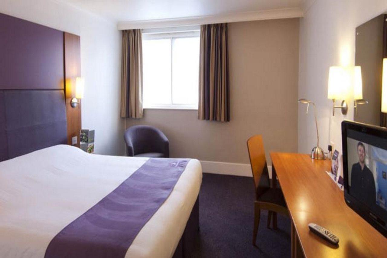 Premier Inn Premier Inn Torquay Seafront מראה חיצוני תמונה